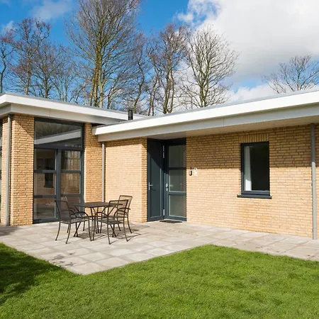 Vakantiewoning Hermelijn Hotel 3*